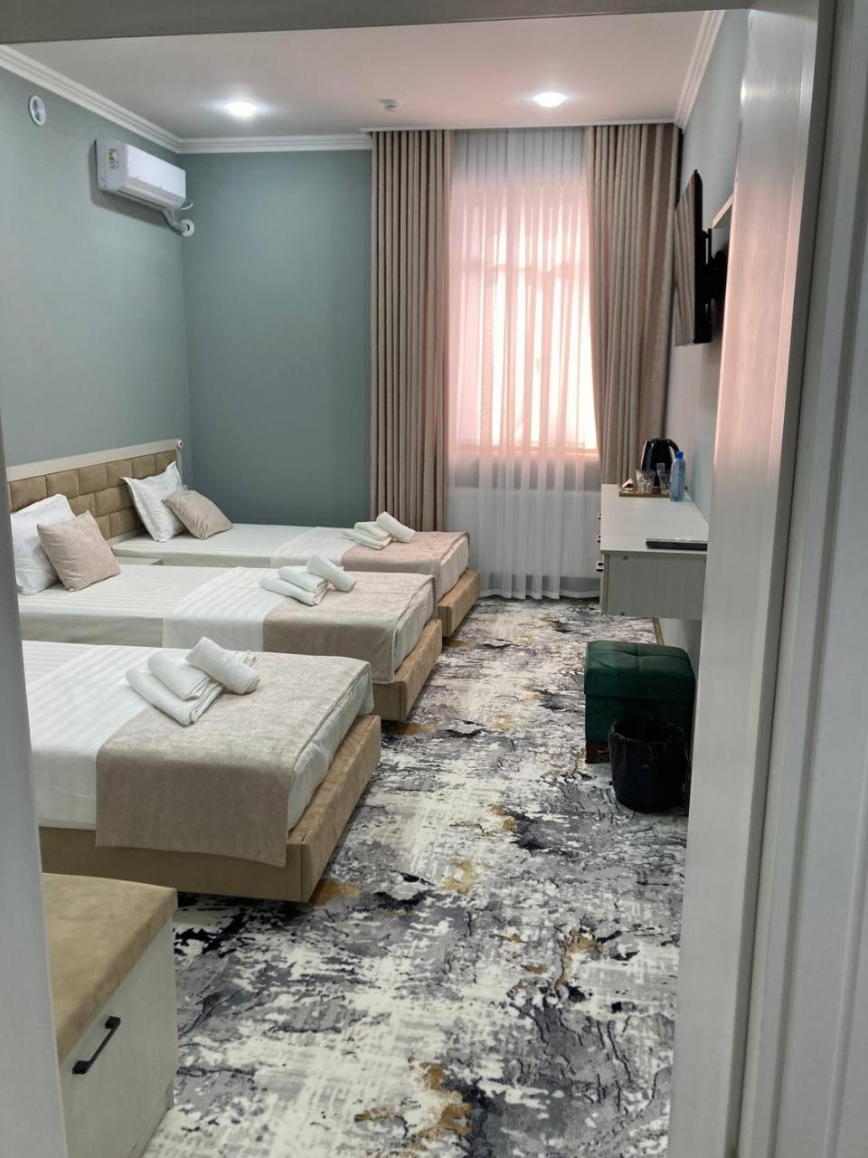 בוקורו Zehra Hotel מראה חיצוני תמונה
