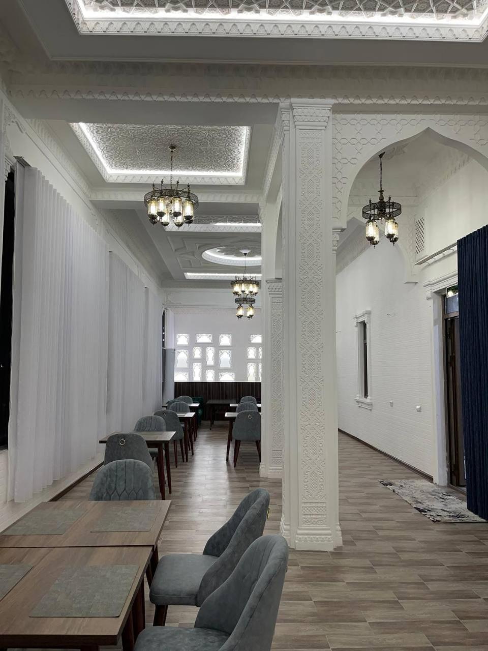 בוקורו Zehra Hotel מראה חיצוני תמונה