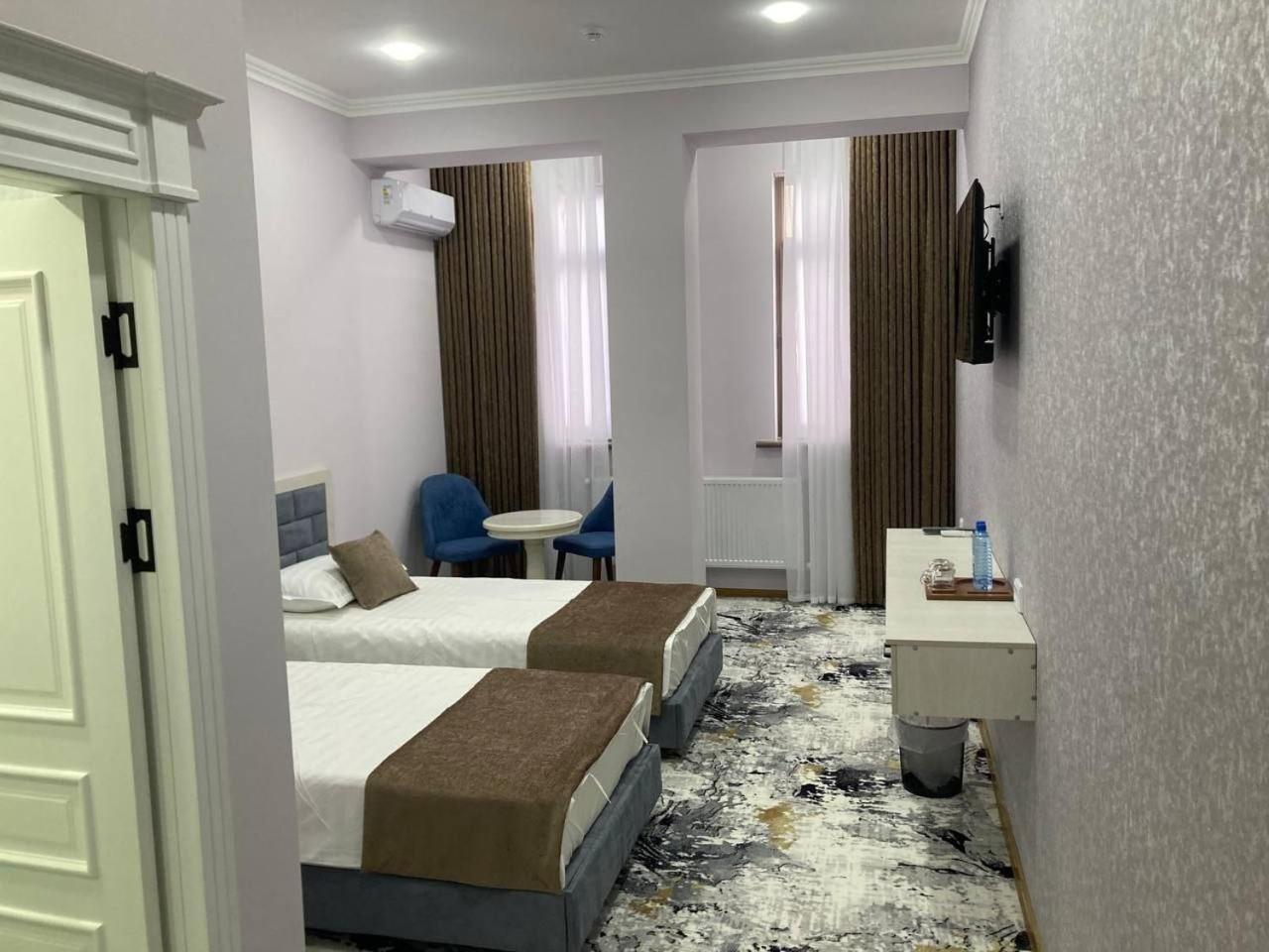 בוקורו Zehra Hotel מראה חיצוני תמונה
