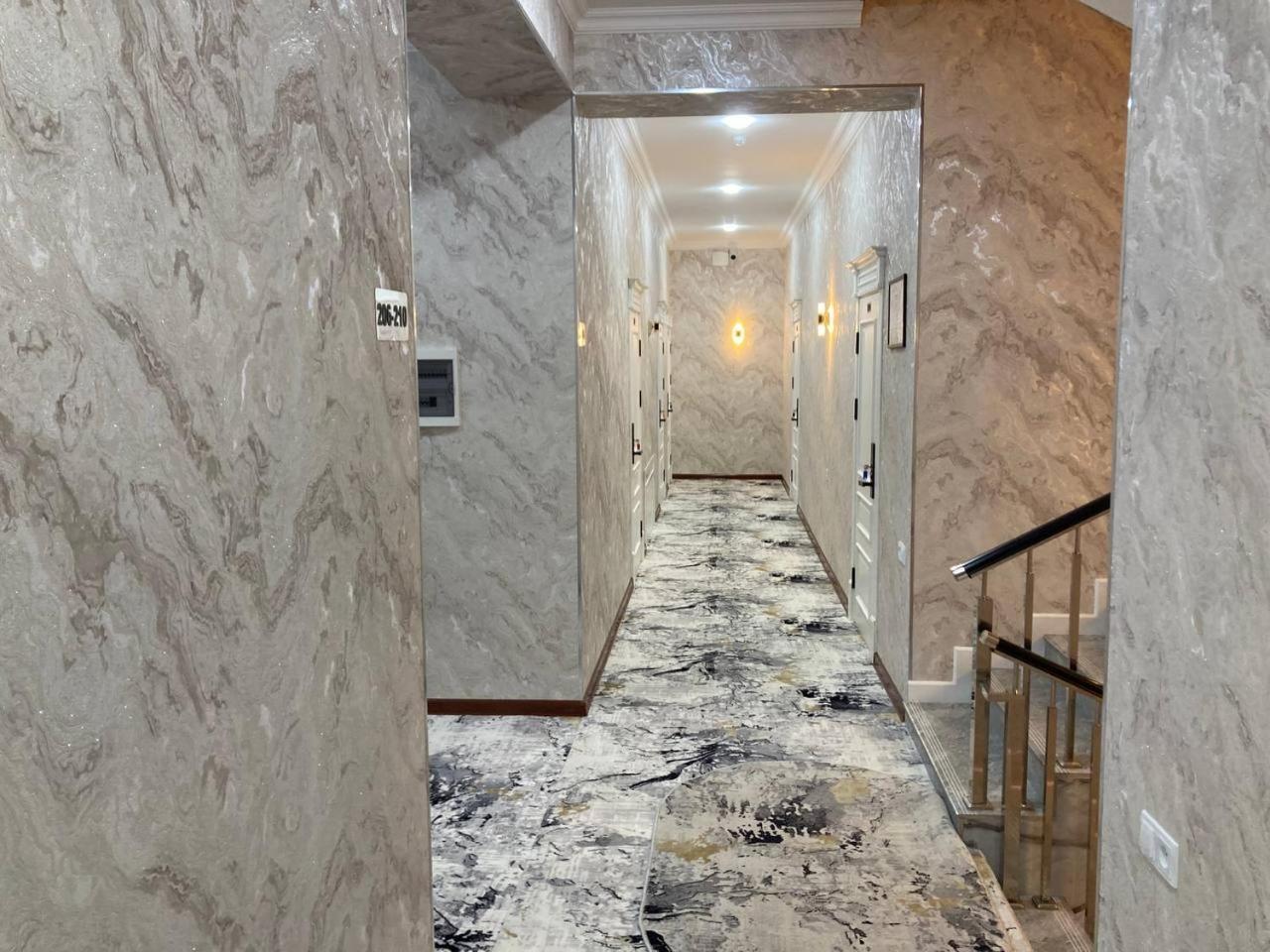 בוקורו Zehra Hotel מראה חיצוני תמונה