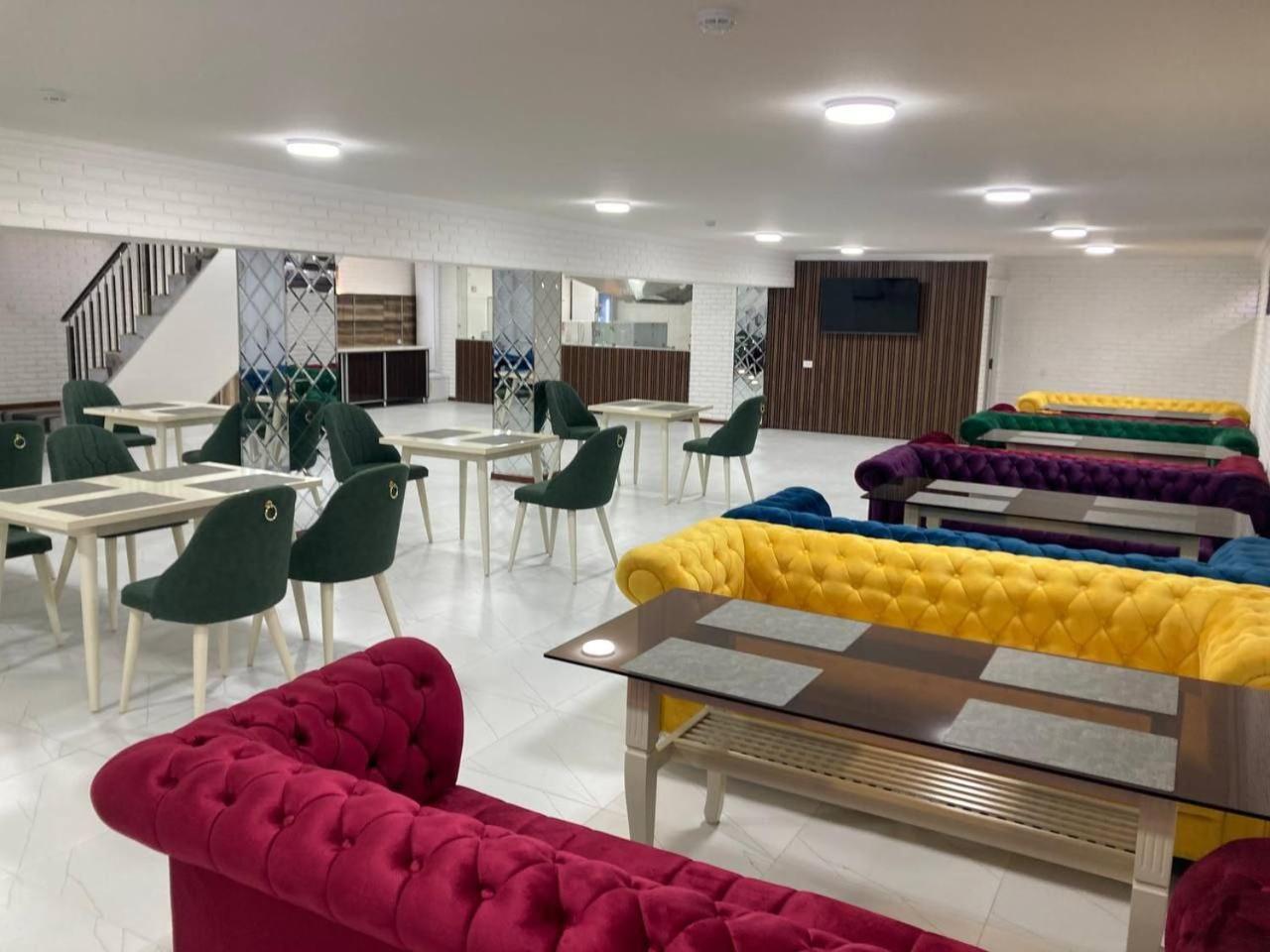 בוקורו Zehra Hotel מראה חיצוני תמונה